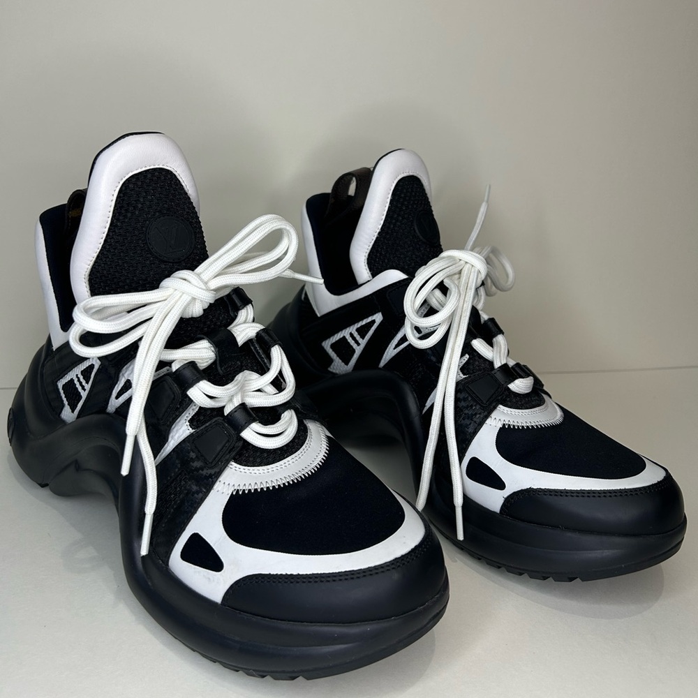 LOUIS VUITTON ARCHLIGHT SNEAKERS  EU “38 1/2”